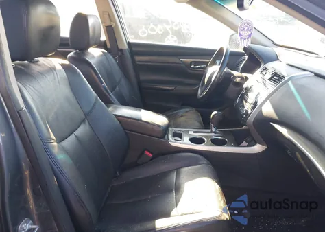 2015 Nissan Altima 2.5 Sl from USA, damaged, VIN 1N4AL3AP6FN874122